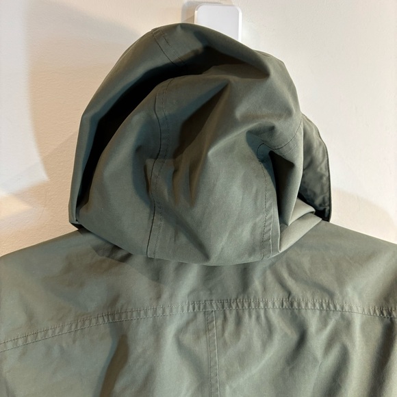 MARMOT Sz L Rain Coat Parka Olive with Purple Lining Retractable Hood Pockets - Picture 8 of 9